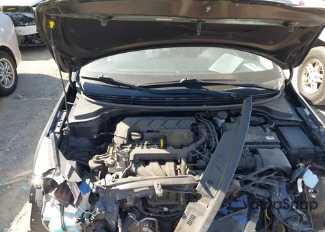 2020 Kia Rio 5-Door S z USA, uszkodzony, nr VIN 3KPA25AD2LE307033